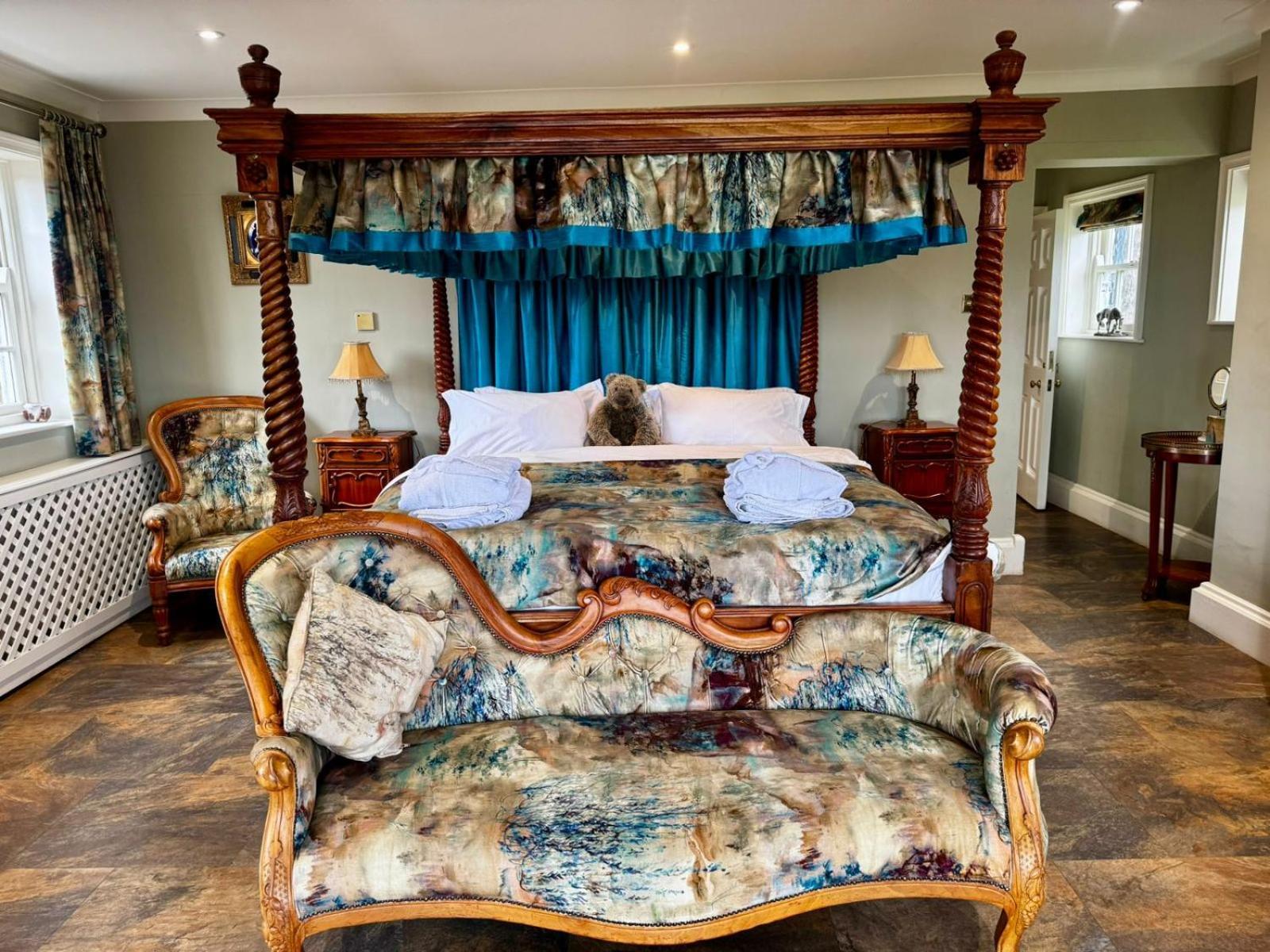Burtree Country House, Tipi'S, Treehouse & Lodge & House Rooms With Hot Tubs In A Private Garden Thirsk Eksteriør bilde