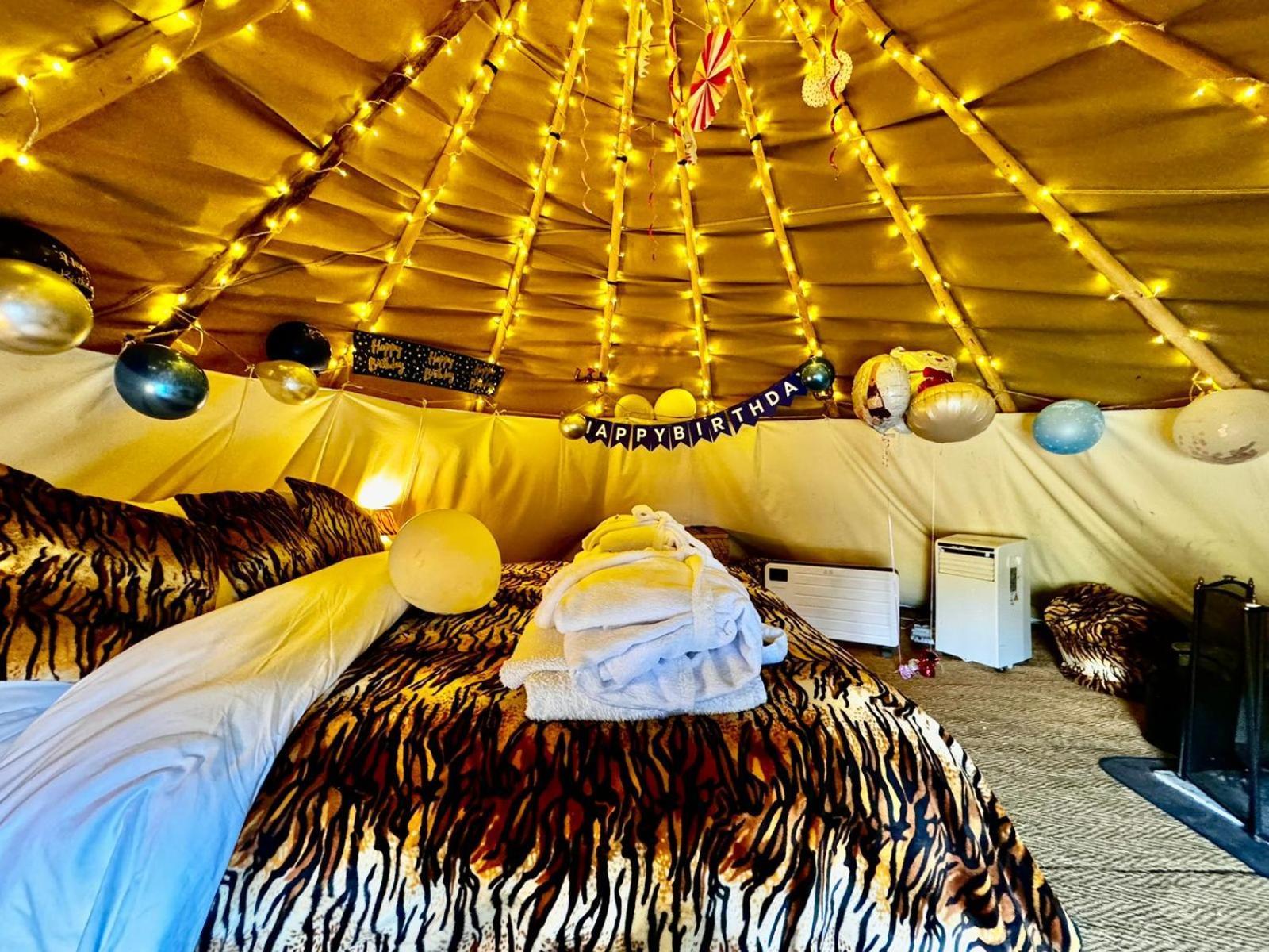 Burtree Country House, Tipi'S, Treehouse & Lodge & House Rooms With Hot Tubs In A Private Garden Thirsk Eksteriør bilde
