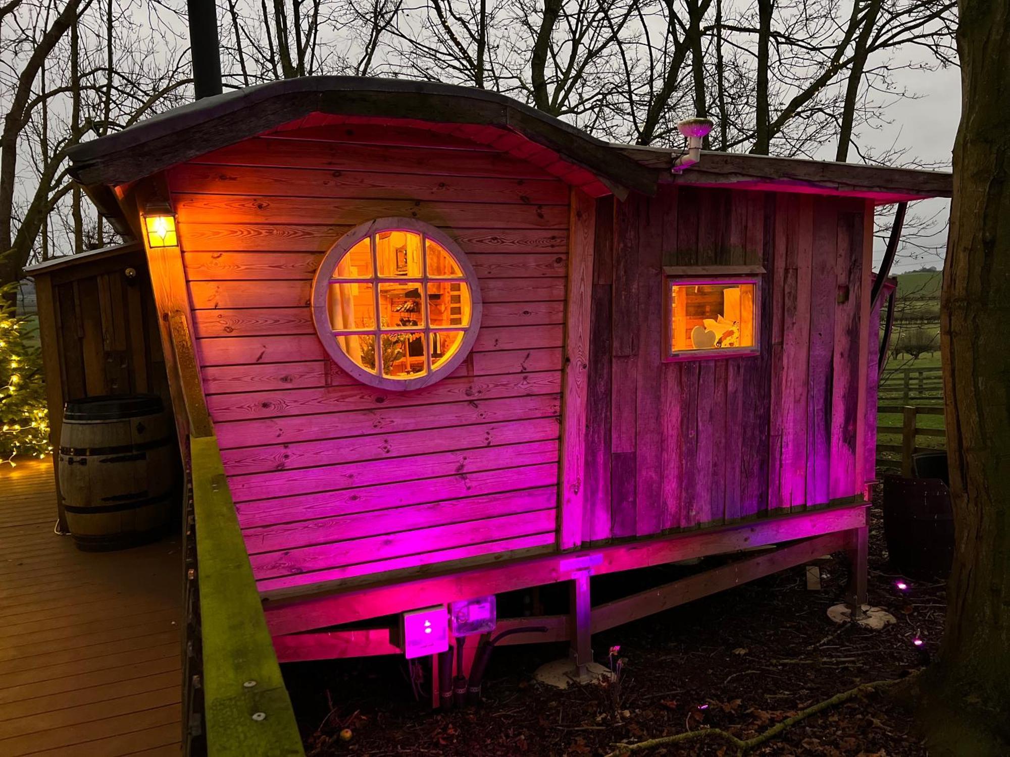 Burtree Country House, Tipi'S, Treehouse & Lodge & House Rooms With Hot Tubs In A Private Garden Thirsk Eksteriør bilde