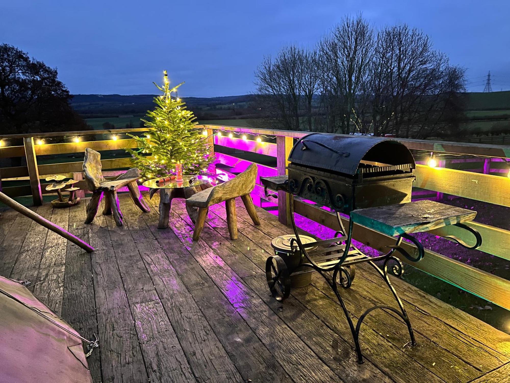 Burtree Country House, Tipi'S, Treehouse & Lodge & House Rooms With Hot Tubs In A Private Garden Thirsk Eksteriør bilde