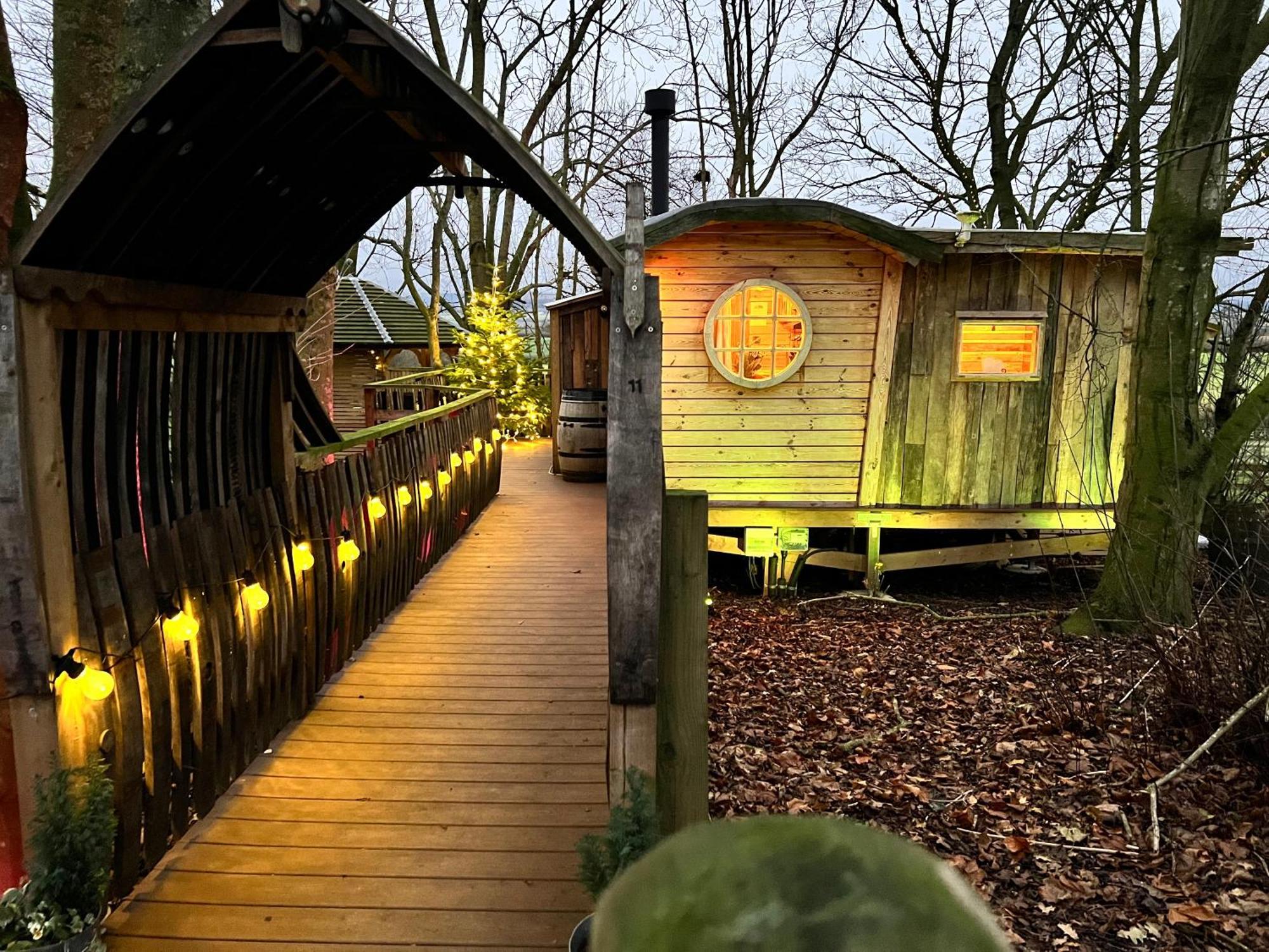 Burtree Country House, Tipi'S, Treehouse & Lodge & House Rooms With Hot Tubs In A Private Garden Thirsk Eksteriør bilde