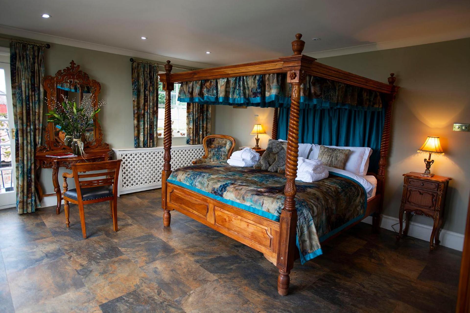 Burtree Country House, Tipi'S, Treehouse & Lodge & House Rooms With Hot Tubs In A Private Garden Thirsk Eksteriør bilde
