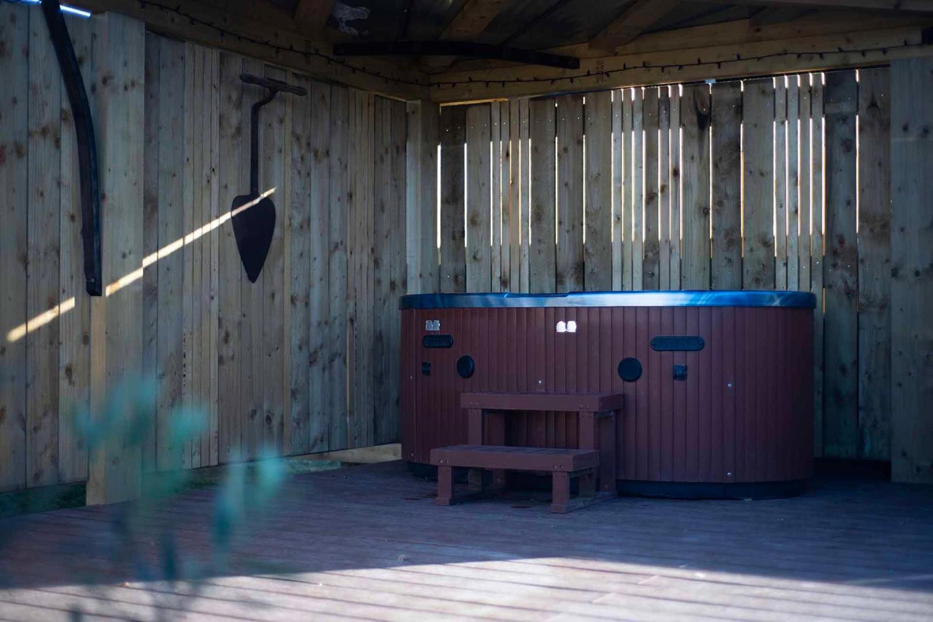Burtree Country House, Tipi'S, Treehouse & Lodge & House Rooms With Hot Tubs In A Private Garden Thirsk Eksteriør bilde