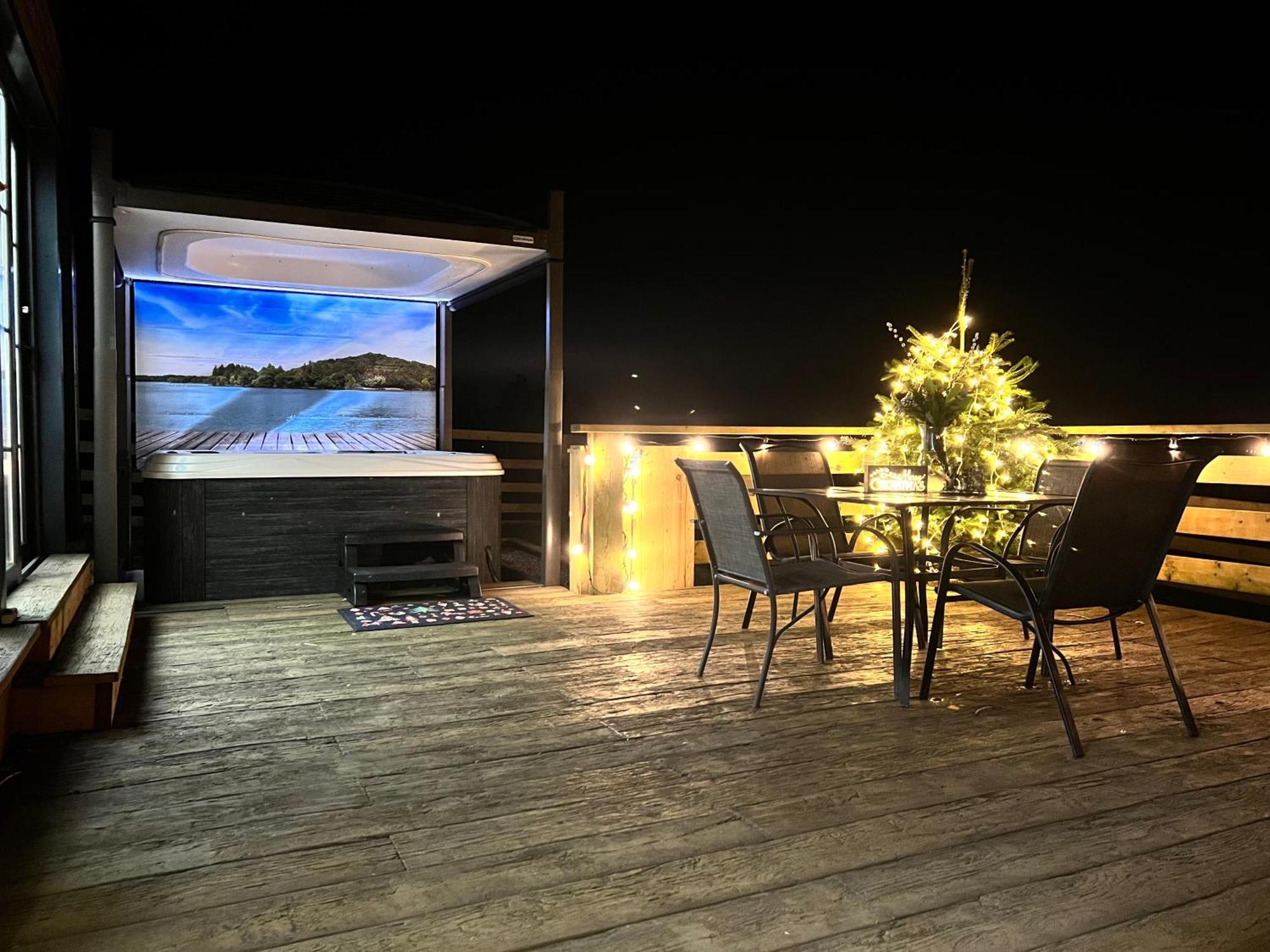 Burtree Country House, Tipi'S, Treehouse & Lodge & House Rooms With Hot Tubs In A Private Garden Thirsk Eksteriør bilde