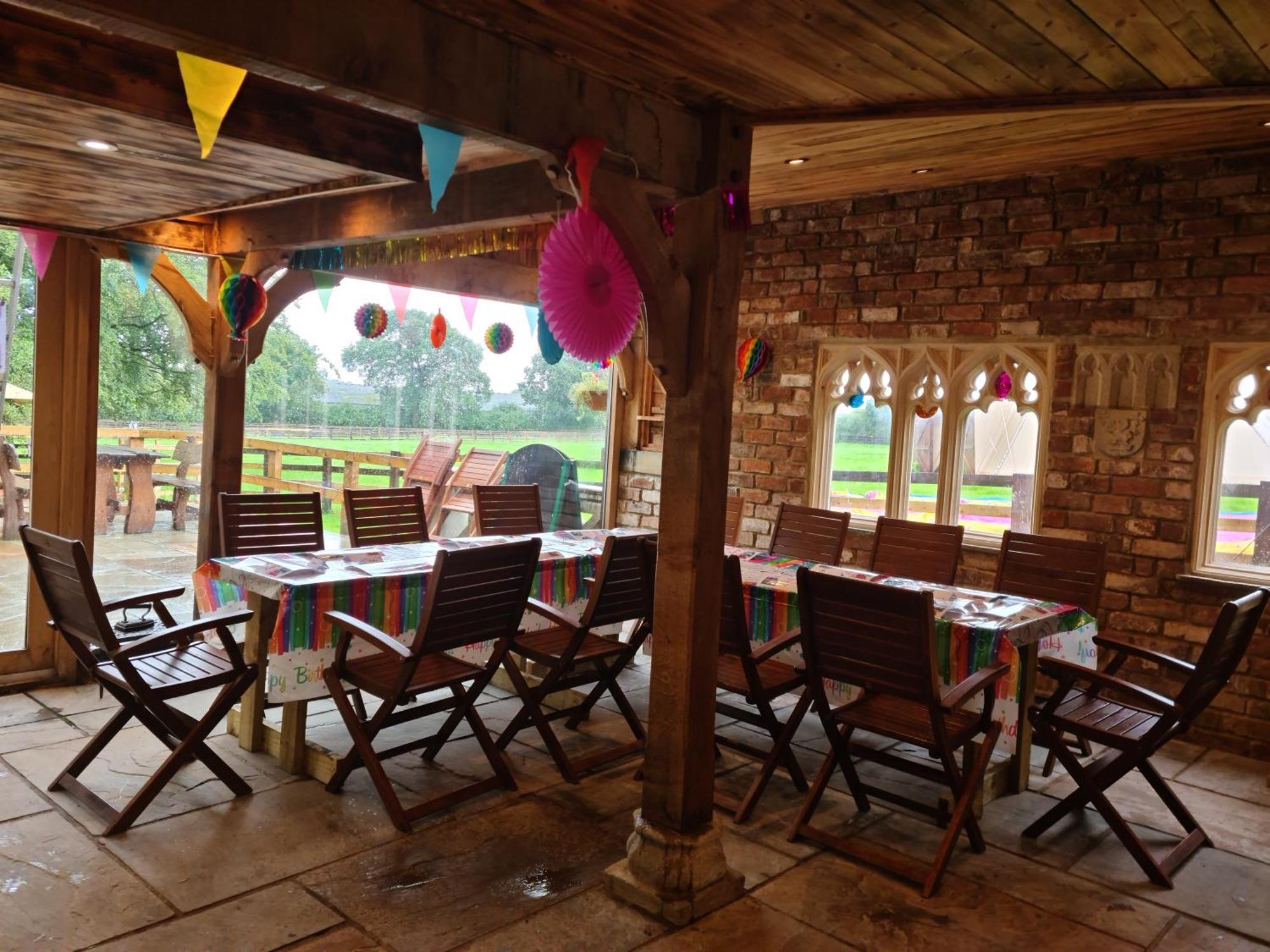 Burtree Country House, Tipi'S, Treehouse & Lodge & House Rooms With Hot Tubs In A Private Garden Thirsk Eksteriør bilde