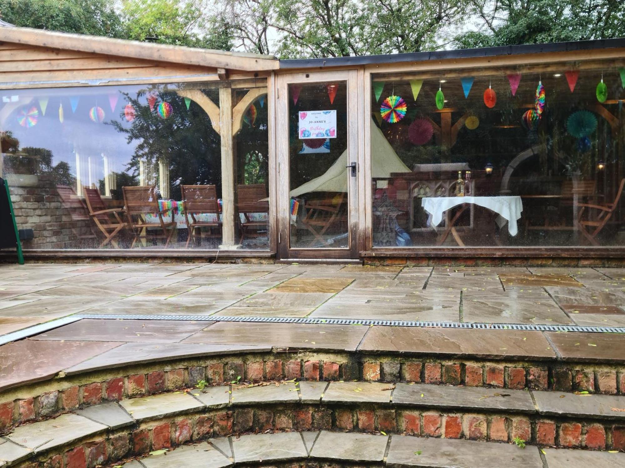 Burtree Country House, Tipi'S, Treehouse & Lodge & House Rooms With Hot Tubs In A Private Garden Thirsk Eksteriør bilde